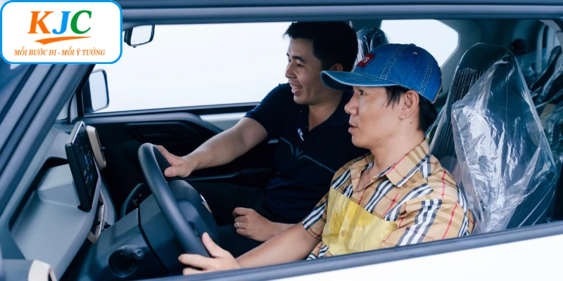 Hành trình chuẩn bị và tổ chức sự kiện KJC trao VinFast VF3